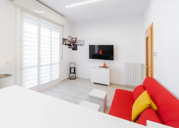 Viale Della Repubblica Free Parking E Wifi 1 Minute To Garda