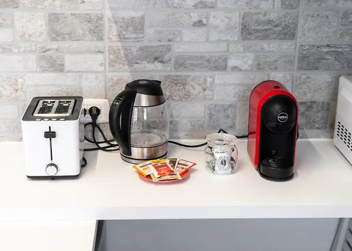 Viale Della Repubblica Free Parking E Wifi 1 Minute To Garda *